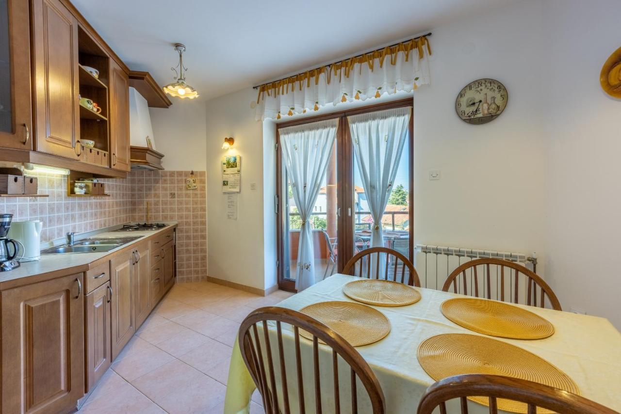 Apartments Mavero Баньоле Екстериор снимка