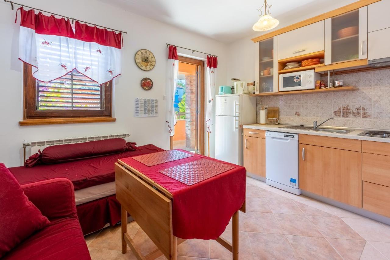 Apartments Mavero Баньоле Екстериор снимка