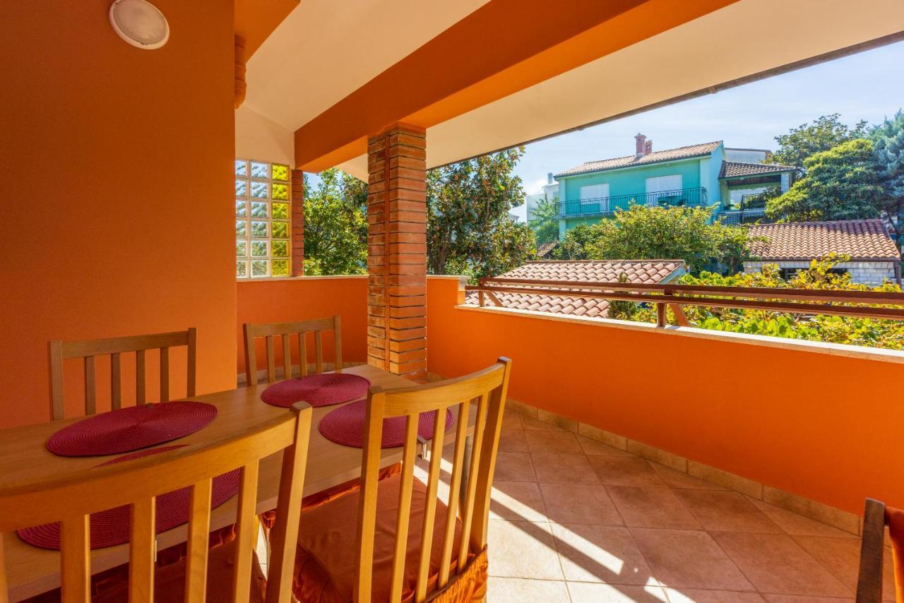 Apartments Mavero Баньоле Екстериор снимка