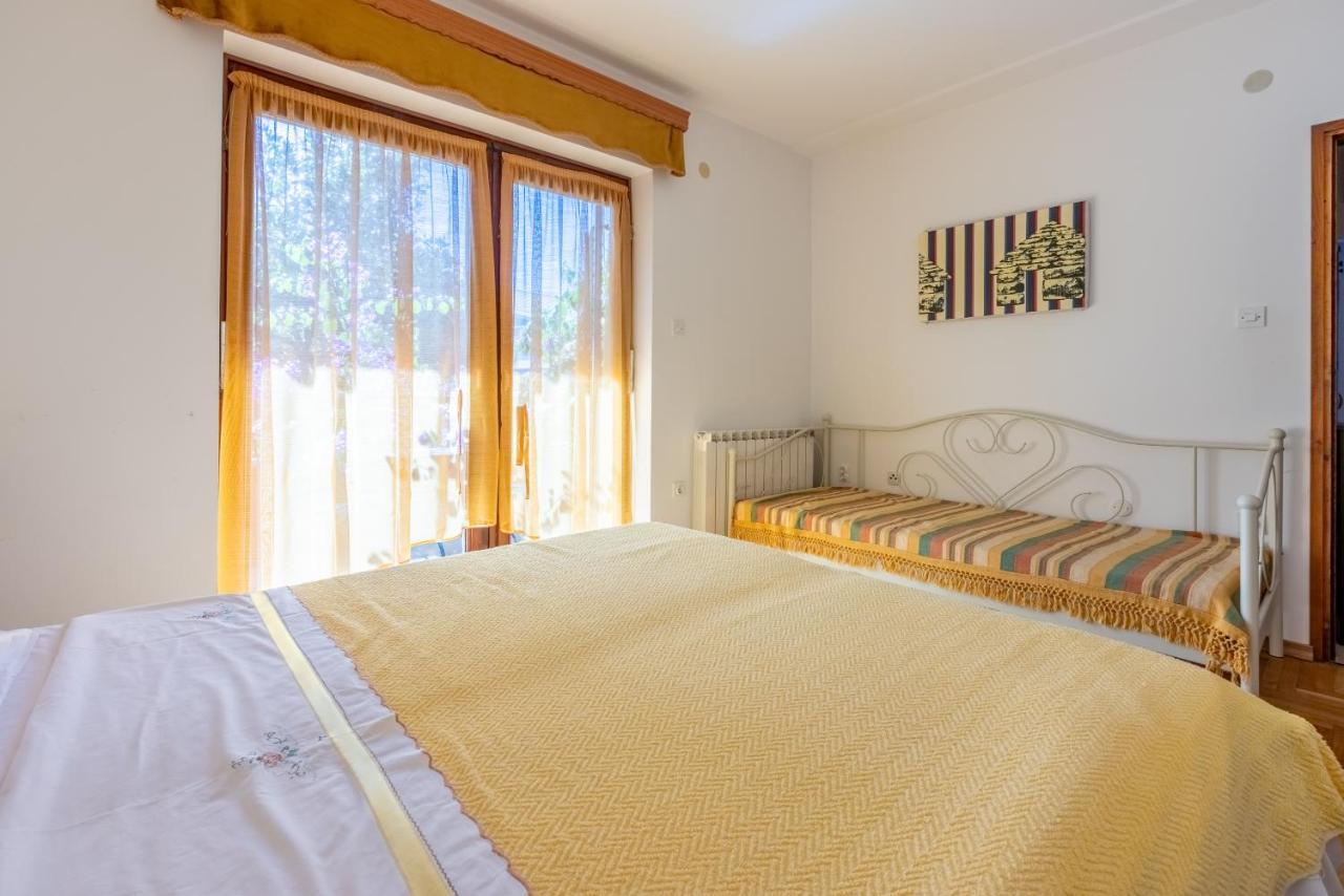 Apartments Mavero Баньоле Екстериор снимка