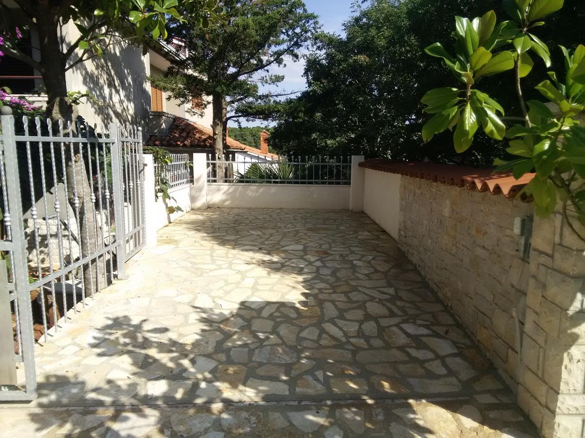 Apartments Mavero Баньоле Екстериор снимка